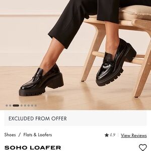 Stuart Weitzman SoHo Loafer in black leather size 5.5